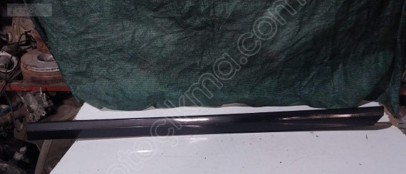 3G0854940L orj hatasız 14-24 vw passat b8 sağ arka kapı çıtası