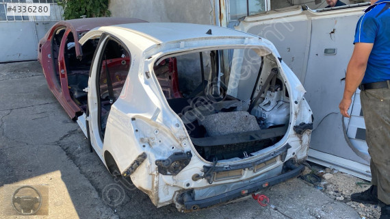 OPEL CORSA E KESME TAVAN ARKA BURSA MG