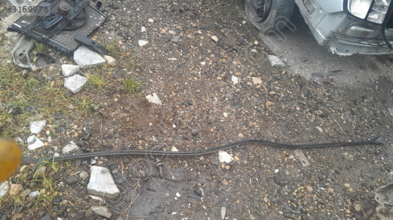 Clio2 sedan sol tavan yağmur oluk fitili çıkma