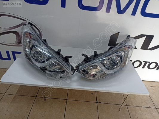 HYUNDAİ İ30 2012-2016 SOL FAR YAN SANAYİ