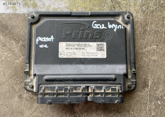 110r000083 PASSAT CC GAZ BEYNİ ORJINAL HATASIZ ÇIKMA