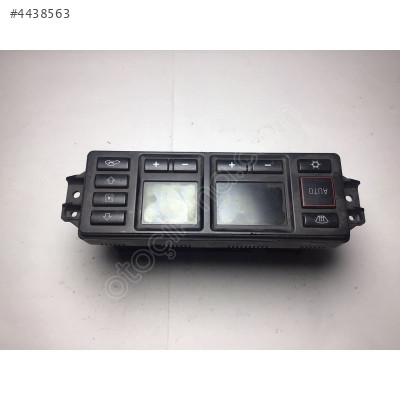 Audı A3 Klima Paneli 8L0820043D 5HB007608-04