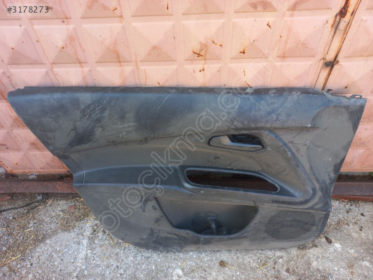 Fiat Egea sol ön kapı döşemesi