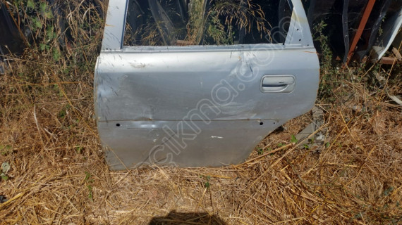 ÇIKMA OPEL VECTRA B ORJİNAL SOL ARKA KAPILAR