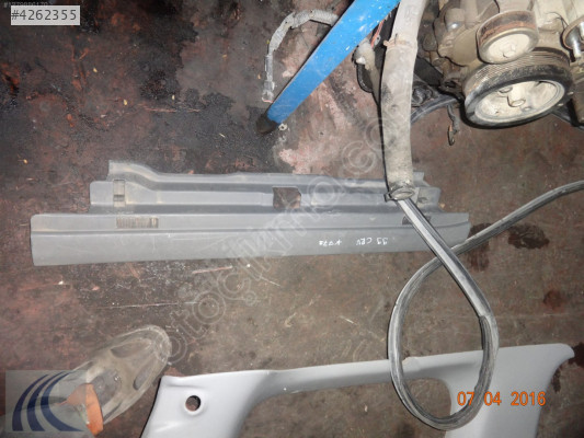 HONDA CRV 2000 ÇIKMA ARKA PANEL ÜSTÜ PLASTİĞİ