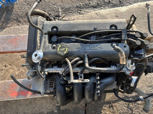 Ford Focus 1 1.6 motor komple
