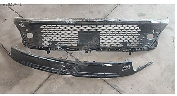 Opel Corsa D kasa ön tampon ızgarası 475498858