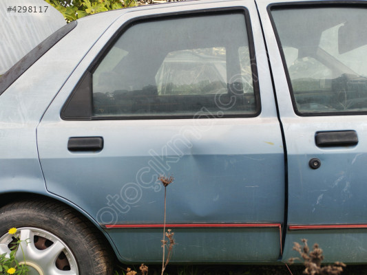 FORD SIERRA SAĞ ARKA KAPI