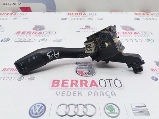 8P0953513A AUDİ A3 SİNYAL KOLU