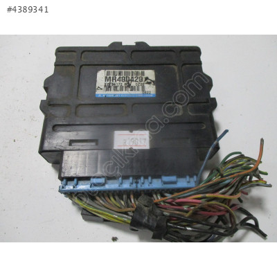 Mitsubishi Pajero Şanzıman Modülü MR400420 X2T34172