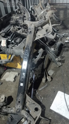 SEAT LEON ARKA DİNGİL ÇIKMA
