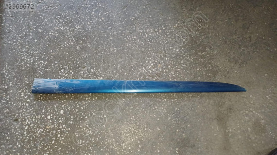 2002-2008 Nissan Primera sağ ön kapı çıtası