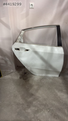 HONDA CİVİC ÇIKMA ORJİNAL SAĞ ARKA KAPI BD1