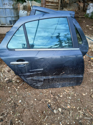 Renault laguna 2 sağ arka kapı