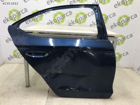 SKODA OCTAVİA 2020 2024 SAĞ ARKA KAPI 5E6833052