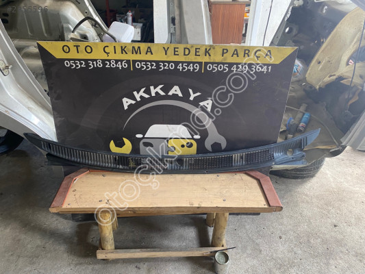 55708-12200 Corolla ön Cam Izgarası Orijinal Çıkma
