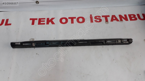 Mercedes E 212 BRAKET SOL EŞİK BRAKETİ