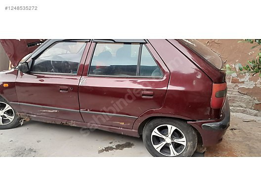 SKODA FELICIA KAPI