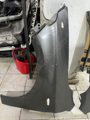 FİAT EGEA SOL ÖN ÇAMURLUK ÇIKMA ORJİNAL