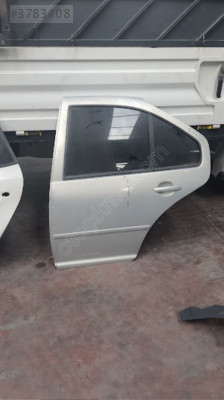 VW BORA SOL ARKA KAPI  DOLU SEFALILAR OTO CIKMA