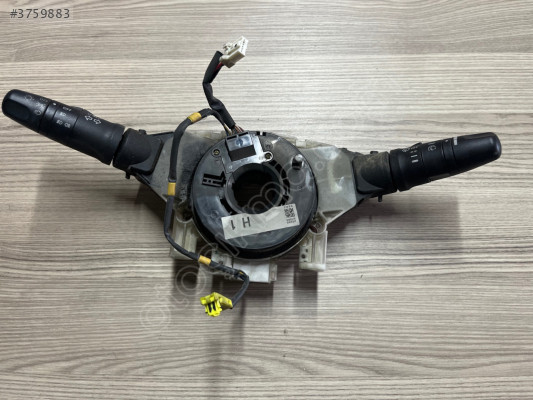 Renault Master 3 Silgi Sinyal Kolu