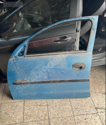 OPEL CORSA C SOL ÖN KAPI ORJİNAL DOLU EYUPCAN OTO'DA