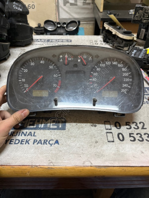 ÇIKMA VW GOLF 4 BORA 1J0919 860 1J0919860 KİLOMETRE SAATİ