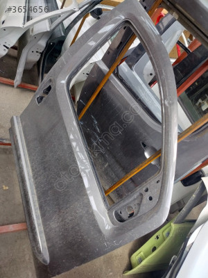 Fiat Fiorino sağ ön kapı