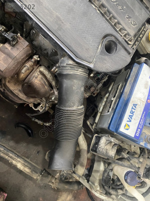 FİAT LİNEA 1.3 HAVA FİLTRE BORUSUBORUSU ÇIKMA ORJİNAL