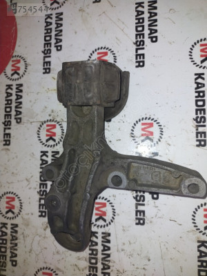 RENAULT KADJAR MOTOR KULAĞI SAĞ 112848459R