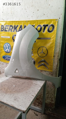 Renault Kango3 sağ ön çamurluk 50 TL