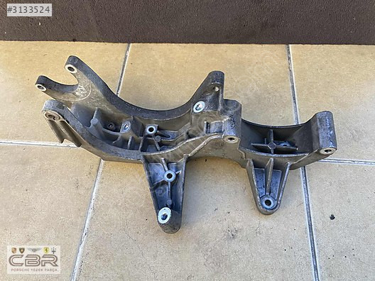 PORSCHE CAYENNE 3.2 ŞARJ DİNAMO BRAKETİ 022260087F