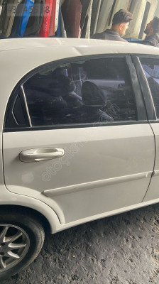 Chevrolet Lacetti için Sağ Arka Kapı - Oto Çıkma 05366077016