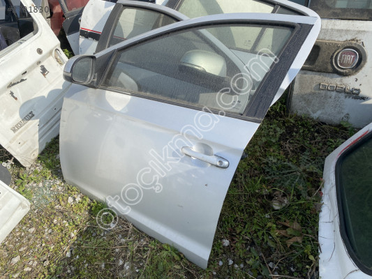 HYUNDAİ İ20 SOL ÖN KAPI