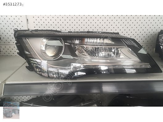 2011-2014 AUDİ A7 SAĞ FAR LEDLİ ZENONLU 3 BEYİNLİ MODEL