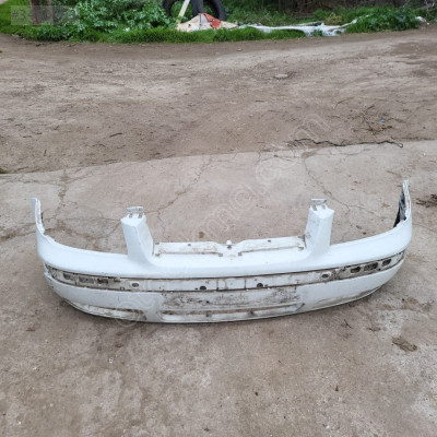Ford courier ön tampon