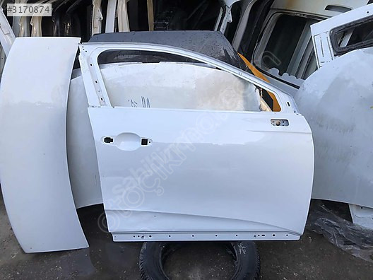 2020 clio sağ ön kapı