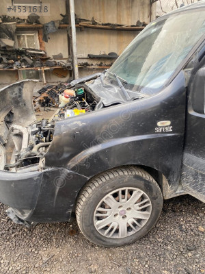 FİAT DOBLO ( 2011 ) SOL ÖN ÇAMURLUK ORJINAL ÇIKMA