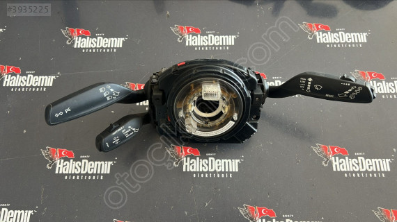 8R0953568Q AUDİ A4 A5 SİNYAL SİLECEK KOLU VE AÇI SENSÖRÜ