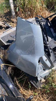 RENAULT CLİO 2 HB SOL ARKA ÇAMURLUK