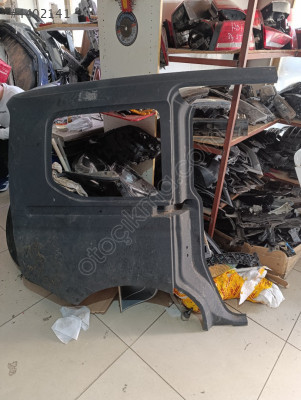 Volkswagen Caddy sağ arka çamurluk 2020-2025 orjinal çıkma parça