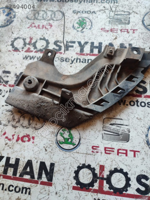 3G0854855A Passat b8 arka çamurluk koruyucusu