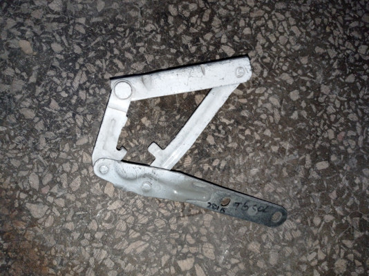 7E0823301 14-16 TRANSPORTER T6 ORJ ÇIKMA KAPUT MENTEŞESİ SOL