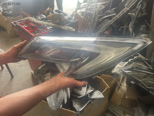 Nissan kule sağ ön far lambası orijinal