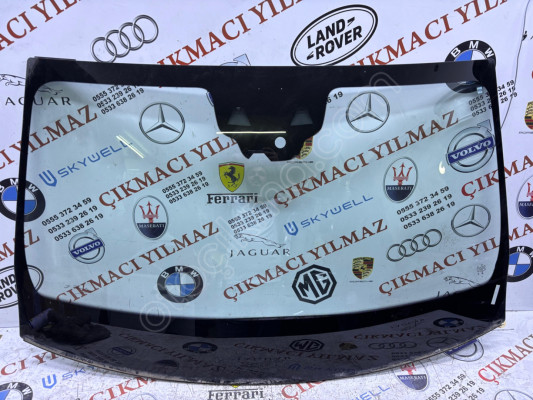 Mercedes EQB ön cam çıkma yedek parça