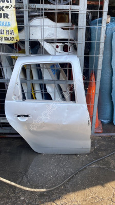 RENAULT SYMBOL TALİA SAĞ ARKA KAPI S.W