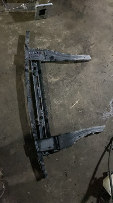 DACİA SPRİNG RADYATÖR ALT DEMİRİ