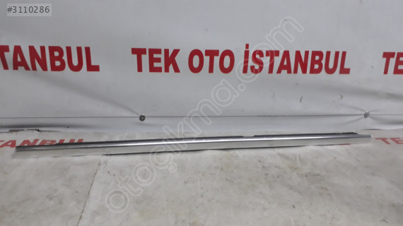 Mercedes C 205 KAPI ÇITASI SOL ARKA DIŞ SIYIRICI NİKELAJ
