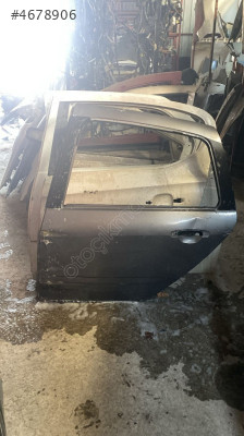 RENAULT SYMBOL TALİA SOL ARKA KAPI