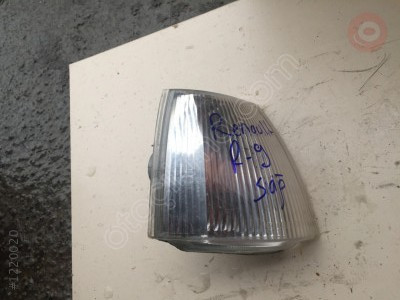 RENAULT 9 SAĞ SİNYAL LAMBASI